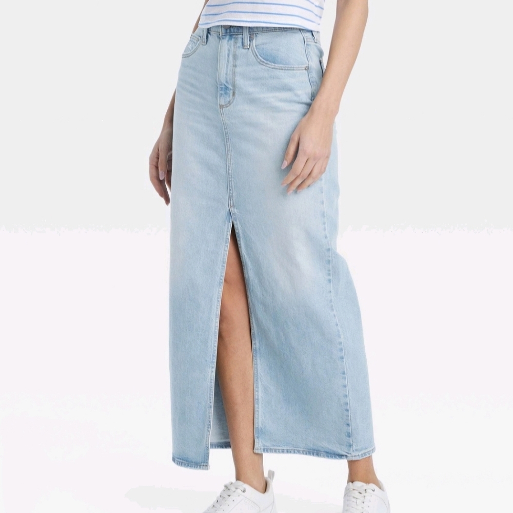 NWT Denim Universal Thread Maxi Skirt